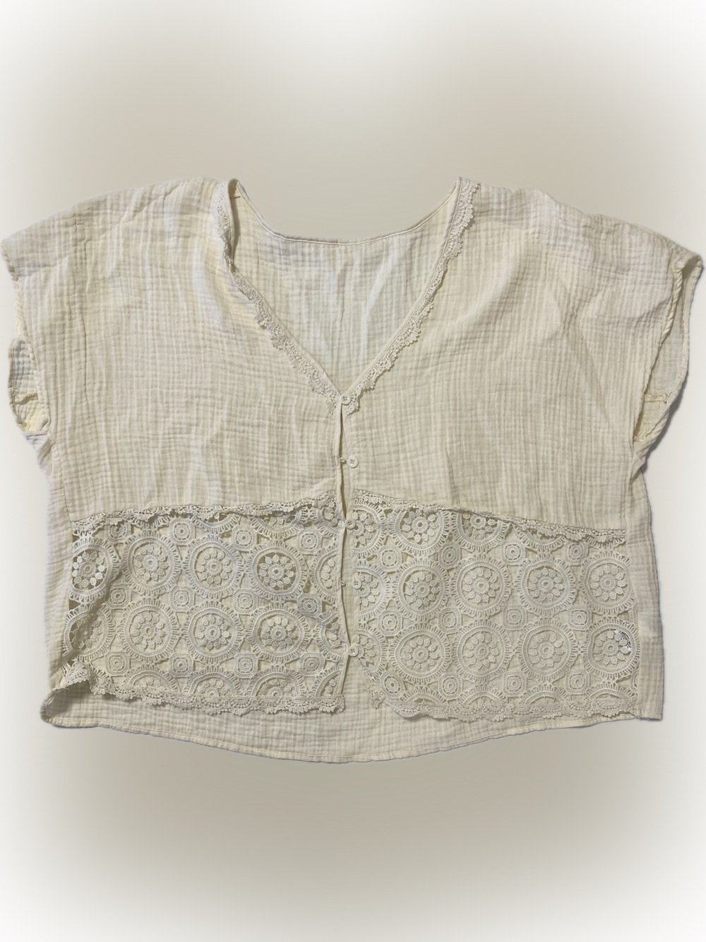 SHEIN Cream Crochet-Panel V-Neck Button Blouse